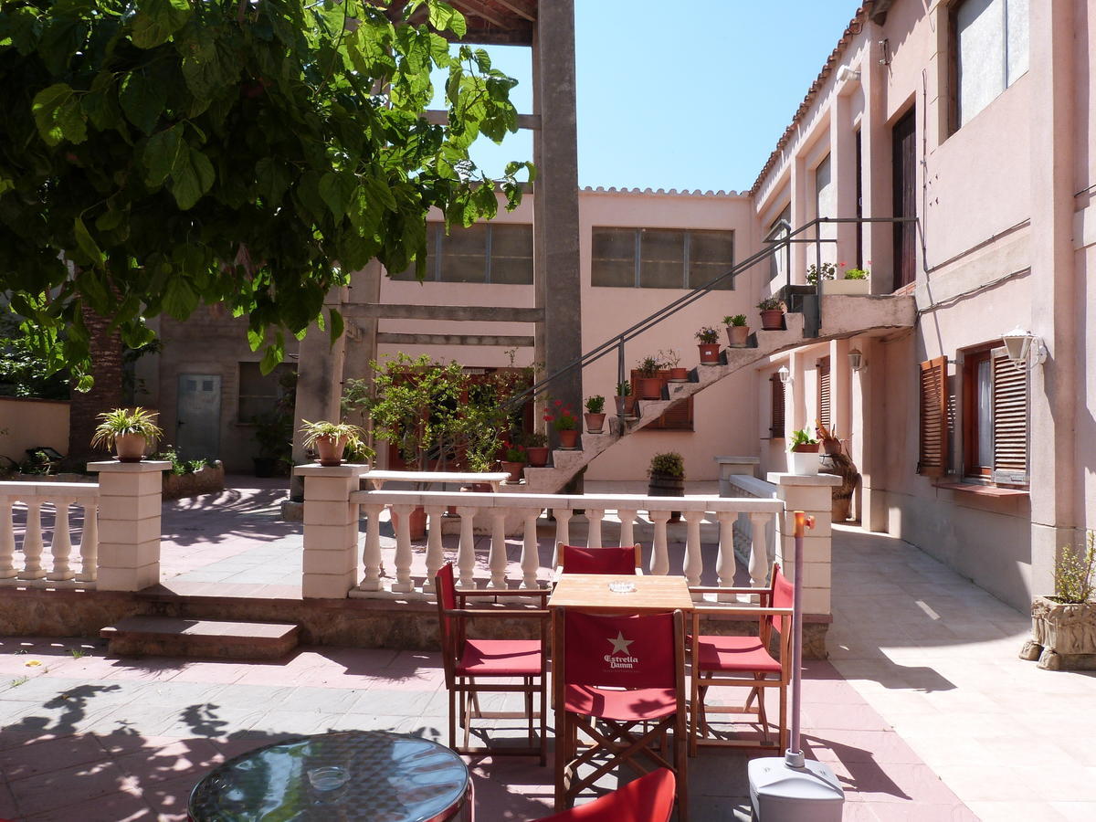 Ca L'Amadeu Hotel Vilanova d'Escornalbou Exterior foto