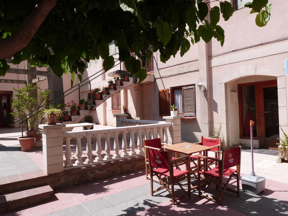 Ca L'Amadeu Hotel Vilanova d'Escornalbou Exterior foto
