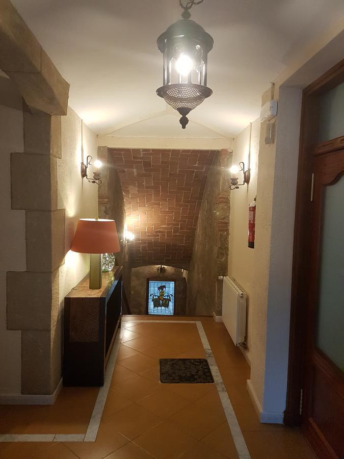 Ca L'Amadeu Hotel Vilanova d'Escornalbou Exterior foto