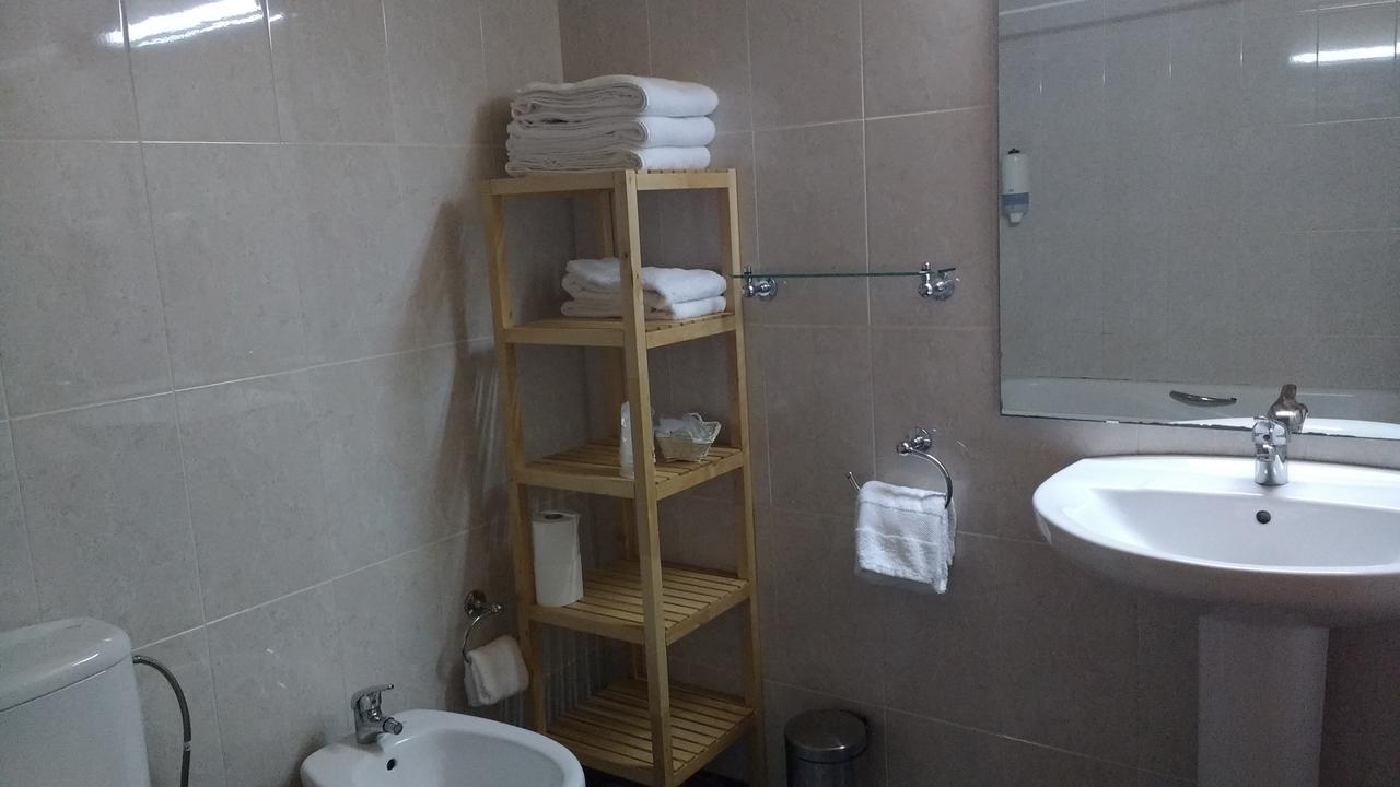 Ca L'Amadeu Hotel Vilanova d'Escornalbou Exterior foto